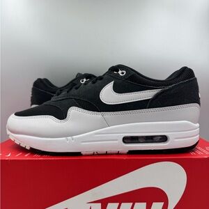 Nike Air Max 1 Essential Off Noir Vast Grey BRAND NEW Size 10
